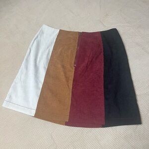 Vintage-Inspired Color Block Mini Skirt